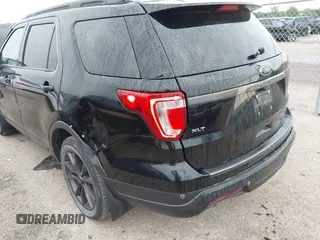 2018 Ford Explorer XLT z VIN 1FM5K7D89JGA54989, wystawiony jako IAAI lot #42170343 z przebiegiem 126 819 mil mil oraz . Historia ofert i sprzedaży dostępna na DreamBid. Obrazek 6.