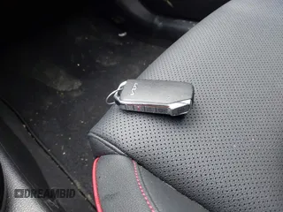 2024 Kia Forte GT z VIN 3KPF44AC7RE823026, wystawiony jako IAAI lot #42192965 z przebiegiem 8 438 mil mil oraz . Historia ofert i sprzedaży dostępna na DreamBid. Obrazek 11.