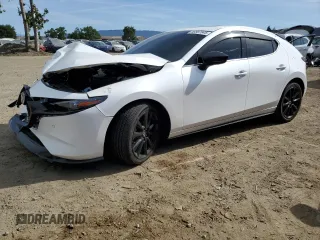 2021 Mazda 3 Premium Plus с VIN JM1BPBNY5M1334328, выставлен на аукционе Copart как лот 56887545 с пробегом 19 344 миль миль и Списание • Salvage title. История ставок и продаж доступна на DreamBid. Изображение 1.