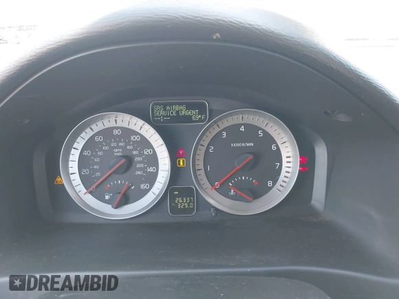 2013 Volvo C70 T5 с VIN YV1672MC2DJ137263, выставлен на аукционе IAAI как лот 41834316 с пробегом 26 337 миль миль и . История ставок и продаж доступна на DreamBid. Изображение 7.