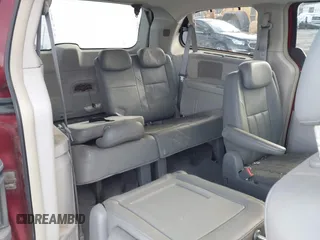 2008 Chrysler Town & Country Touring with VIN 2A8HR54P08R767693, listed as a IAAI auction lot 41886390 with 112,572 mi miles. Bid and sale history available at carsss.com. Image 8.