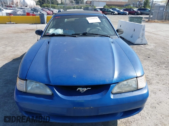 1995 Ford Mustang with VIN 1FALP444XSF180753, listed as a IAAI auction lot 42184136 with 194,084 mi miles and . Bid and sale history available at DreamBid. Image 6.