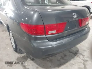 2005 Honda Accord LX z VIN 1HGCM56455A012740, wystawiony jako IAAI lot #42530384 z przebiegiem 266 731 mil mil oraz . Historia ofert i sprzedaży dostępna na DreamBid. Obrazek 14.