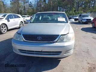 2002 Toyota Avalon XL with VIN 4T1BF28B82U205176, listed as a IAAI auction lot 41870842 with 181,725 mi miles and . Bid and sale history available at DreamBid. Image 6.