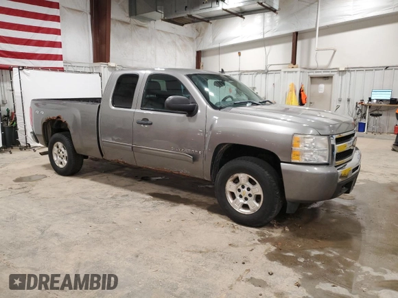 2009 Chevrolet Silverado 1500 LT with VIN 1GCEK29019Z157222, listed as a Copart auction lot 53650025 with 266,879 mi miles and Clean Title. Bid and sale history available at carsss.com. Image 4.