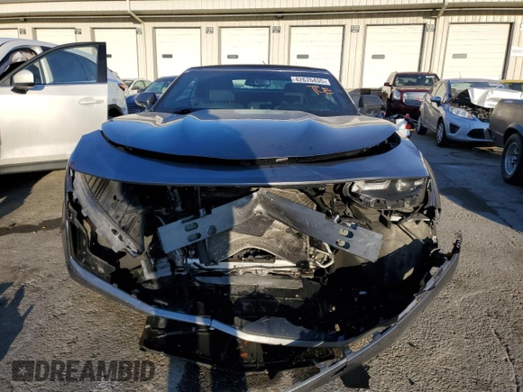 2020 Chevrolet Camaro 1LT with VIN 1G1FB3DXXL0118597, listed as a Copart auction lot 42676435 with 53,200 mi miles and Salvage Title. Bid and sale history available at carsss.com. Image 5.