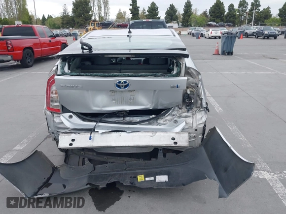 2013 Toyota Prius One with VIN JTDKN3DU5D5592013, listed as a IAAI auction lot 42036685 with 236,097 mi miles and . Bid and sale history available at DreamBid. Image 6.