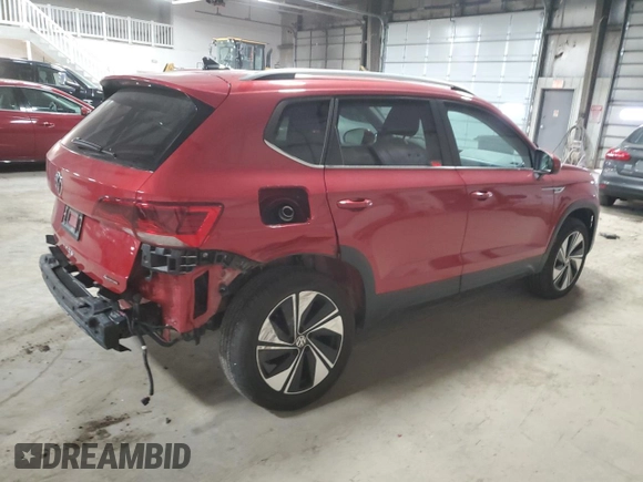 2024 Volkswagen Taos SE z VIN 3VVVX7B29RM087529, wystawiony jako Copart lot #50750745 z przebiegiem 6 936 mil mil oraz Szkoda całkowita • Salvage title. Historia ofert i sprzedaży dostępna na DreamBid. Obrazek 3.