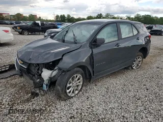 2021 Chevrolet Equinox LS z VIN 2GNAXSEV9M6132890, wystawiony jako Copart lot #56398685 z przebiegiem Nie podano mil oraz Szkoda całkowita • Salvage title. Historia ofert i sprzedaży dostępna na DreamBid. Obrazek 1.