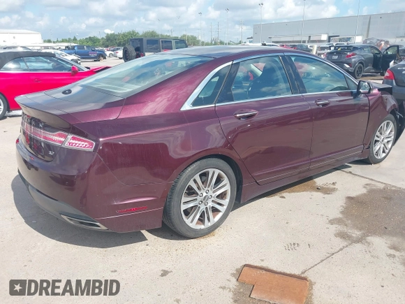2013 Lincoln MKZ z VIN 3LN6L2GK2DR808761, wystawiony jako IAAI lot #42562086 z przebiegiem 124 087 mil mil oraz . Historia ofert i sprzedaży dostępna na DreamBid. Obrazek 4.