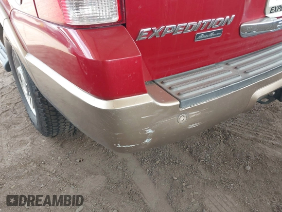 2003 Ford Expedition Eddie Bauer with VIN 1FMEU17W33LB55408, listed as a IAAI auction lot 42319615 with 234,794 mi miles and . Bid and sale history available at DreamBid. Image 6.