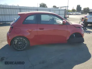 2024 FIAT 500e INSPI(RED) with VIN ZFAFFAA4XRX205823, listed as a Copart auction lot 75035344 with 2,897 mi miles and Salvage Title. Bid and sale history available at carsss.com. Image 3.
