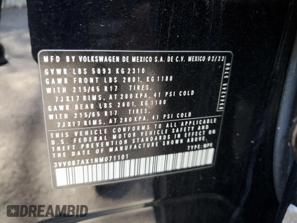 2022 Volkswagen Tiguan S z VIN 3VV0B7AX1NM071101, wystawiony jako Copart lot #52790005 z przebiegiem Nie podano mil oraz Szkody całkowita. Historia ofert i sprzedaży dostępna na DreamBid. Obrazek 13.