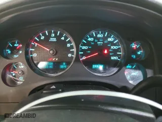 2011 Chevrolet Avalanche LT with VIN 3GNTKFE3XBG393895, listed as a Copart auction lot 77356884 with 187,213 mi miles and Clean Title. Bid and sale history available at carsss.com. Image 9.