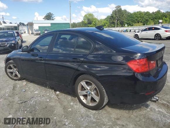 2015 BMW 3 Series 328i xDrive с VIN WBA3B5G50FNS15604, выставлен на аукционе Copart как лот 56861715 с пробегом 129 615 миль миль и Списание • Salvage title. История ставок и продаж доступна на DreamBid. Изображение 2.