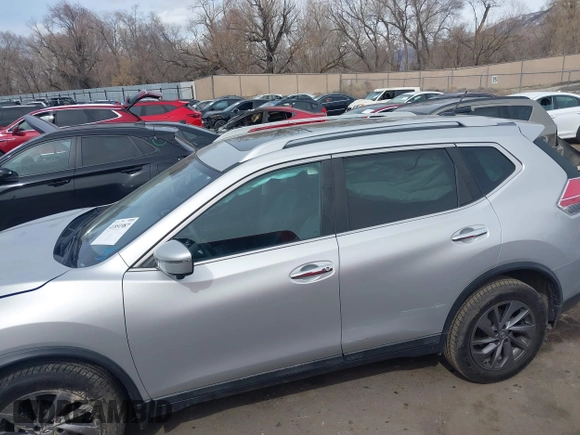 2016 Nissan Rogue SL with VIN 5N1AT2MV3GC762496, listed as a IAAI auction lot 41851987 with 90,623 mi miles and . Bid and sale history available at DreamBid. Image 14.
