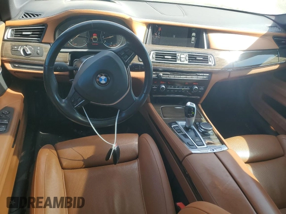 2015 BMW 7 Series 740Li with VIN WBAYE4C54FD947298, listed as a Copart auction lot 48323785 with 81,570 mi miles and Salvage Title. Bid and sale history available at DreamBid. Image 8.
