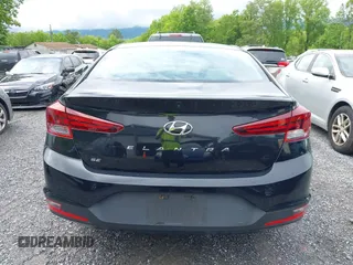 2020 Hyundai Elantra SE z VIN 5NPD74LF2LH510135, wystawiony jako IAAI lot #42265069 z przebiegiem 38 216 mil mil oraz . Historia ofert i sprzedaży dostępna na DreamBid. Obrazek 17.