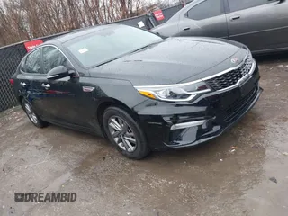 2020 Kia Optima LX z VIN 5XXGT4L30LG443030, wystawiony jako IAAI lot #41689000 z przebiegiem 26 289 mil mil oraz . Historia ofert i sprzedaży dostępna na DreamBid. Obrazek 1.