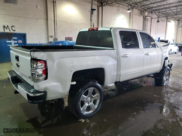 2018 Chevrolet Silverado 1500 LT with VIN 3GCUKREC0JG409051, listed as a Copart auction lot 46406365 with 47,889 mi miles and Salvage Title. Bid and sale history available at carsss.com. Image 3.