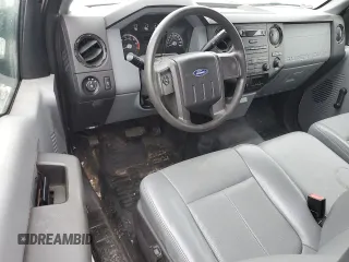 2016 Ford F-250 XL z VIN 1FTBF2A66GEB85013, wystawiony jako Copart lot #57483515 z przebiegiem 188 527 mil mil oraz Szkoda całkowita • Salvage title. Historia ofert i sprzedaży dostępna na DreamBid. Obrazek 8.