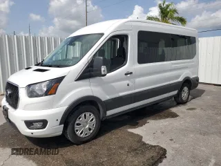 2024 Ford Transit Passenger XL z VIN 1FBAX2C85RKA36446, wystawiony jako Copart lot #60238785 z przebiegiem 325 mil mil oraz Czysty tytuł • Clean title. Historia ofert i sprzedaży dostępna na DreamBid. Obrazek 1.