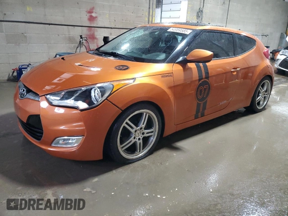 2012 Hyundai Veloster w/Gray Int z VIN KMHTC6AD4CU023265, wystawiony jako Copart lot #54959585 z przebiegiem 130 115 mil mil oraz Czysty tytuł • Clean title. Historia ofert i sprzedaży dostępna na DreamBid. Obrazek 1.