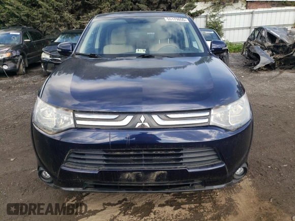 2014 Mitsubishi Outlander SE z VIN JA4AD3A37EZ014011, wystawiony jako Copart lot #55179055 z przebiegiem 208 791 mil mil oraz Czysty tytuł • Clean title. Historia ofert i sprzedaży dostępna na DreamBid. Obrazek 5.