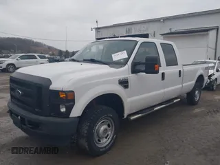 2010 Ford Super Duty F-250 SRW XL with VIN 1FTSW2B59AEB36692, listed as a IAAI auction lot 41517219 with 43,151 mi miles. Bid and sale history available at carsss.com. Image 2.