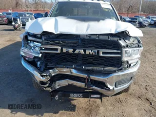 2021 Ram 2500 Tradesman with VIN 3C6UR5CJ9MG680627, listed as a IAAI auction lot 41100512 with 39,626 mi miles. Bid and sale history available at carsss.com. Image 6.