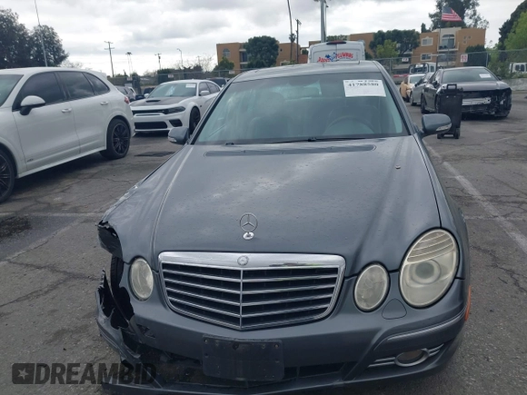 2008 Mercedes-Benz E 350 Luxury with VIN WDBUF56X68B350538, listed as a IAAI auction lot 41788580 with 112,202 mi miles and . Bid and sale history available at carsss.com. Image 12.