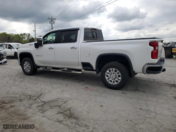 2021 Chevrolet Silverado 3500HD LTZ with VIN 1GC4YUEY2MF282936, listed as a Copart auction lot 51826115 with 31,404 mi miles and Salvage Title. Bid and sale history available at carsss.com. Image 2.