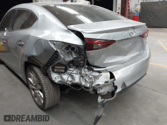 2017 Mazda 3 Touring с VIN JM1BN1V72H1110981, выставлен на аукционе IAAI как лот 42478292 с пробегом 141 921 миль миль и . История ставок и продаж доступна на DreamBid. Изображение 6.