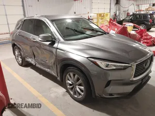 2021 Infiniti QX50 Pure z VIN 3PCAJ5AA9MF111207, wystawiony jako IAAI lot #41625947 z przebiegiem Nie podano mil oraz . Historia ofert i sprzedaży dostępna na DreamBid. Obrazek 1.