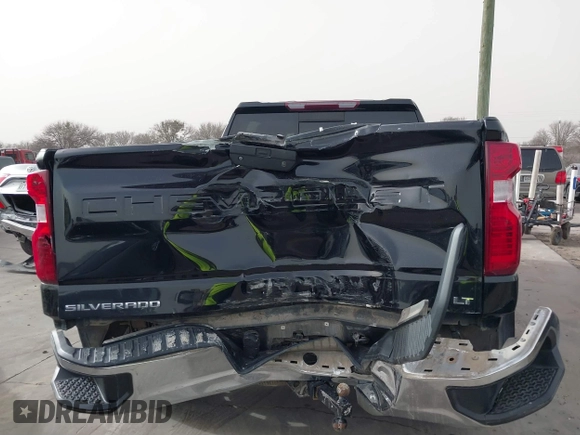 2020 Chevrolet Silverado 1500 LT with VIN 3GCUYDEDXLG381787, listed as a IAAI auction lot 41725948 with 218,895 mi miles and . Bid and sale history available at DreamBid. Image 6.