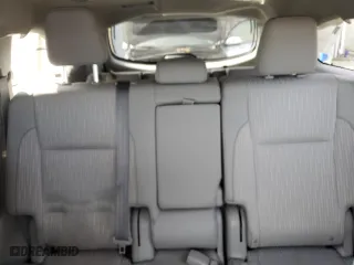 2016 Toyota Highlander LE with VIN 5TDBKRFH4GS285510, listed as a Copart auction lot 48464045 with 106,744 mi miles and Salvage Title. Bid and sale history available at carsss.com. Image 10.