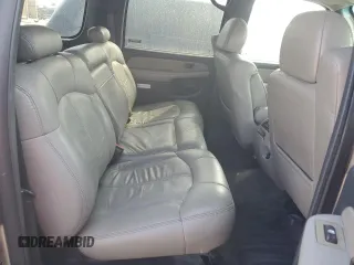2000 Chevrolet Suburban LT with VIN 3GNFK16T6YG158157, listed as a Copart auction lot 74214084 with 190,105 mi miles and Non Repairable. Bid and sale history available at carsss.com. Image 11.