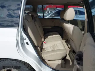 2006 Toyota Highlander w/3rd Row with VIN JTEDP21A560093649, listed as a IAAI auction lot 41815683 with 228,745 mi miles. Bid and sale history available at carsss.com. Image 8.
