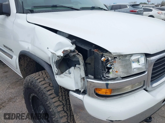 2004 GMC Yukon XL SLT with VIN 3GKGK26G14G213005, listed as a IAAI auction lot 41337600 with 174,730 mi miles. Bid and sale history available at carsss.com. Image 6.