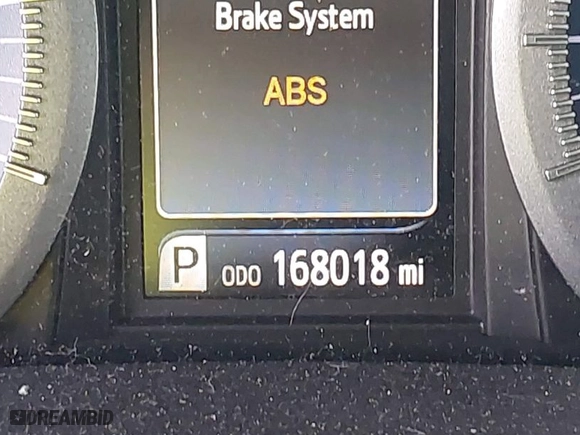 2016 Toyota Sienna XLE with VIN 5TDYK3DC6GS751307, listed as a IAAI auction lot 40901654 with 168,018 mi miles. Bid and sale history available at carsss.com. Image 16.
