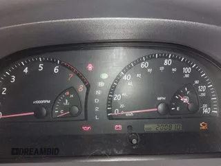 2002 Toyota Camry LE z VIN 4T1BE32K82U626817, wystawiony jako IAAI lot #42157820 z przebiegiem 200 810 mil mil oraz . Historia ofert i sprzedaży dostępna na DreamBid. Obrazek 7.