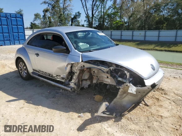2013 Volkswagen Beetle Entry с VIN 3VWFP7AT9DM653613, выставлен на аукционе Copart как лот 48591595 с пробегом 121 307 миль миль и Списание • Salvage title. История ставок и продаж доступна на DreamBid. Изображение 4.