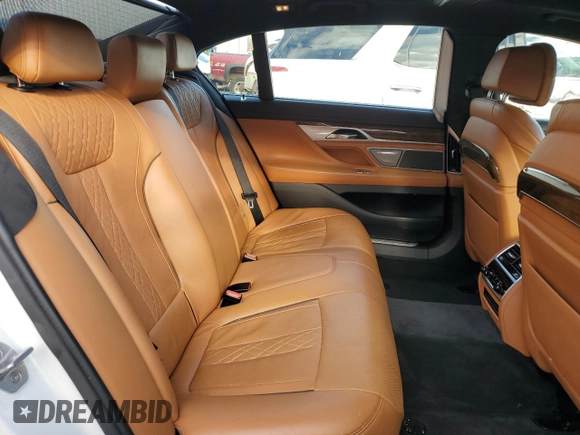 2016 BMW 7 Series 750i xDrive with VIN WBA7F2C55GG419976, listed as a Copart auction lot 80254133 with 81,519 mi miles. Bid and sale history available at carsss.com. Image 10.