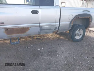 2001 Dodge 1500 with VIN 3B7HF13ZX1M530895, listed as a IAAI auction lot 42350454 with 190,897 mi miles and . Bid and sale history available at DreamBid. Image 6.