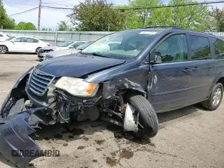 2008 Chrysler Town & Country Touring with VIN 2A8HR54P58R714357, listed as a Copart auction lot 55117305 with 214,330 mi miles and Salvage Title. Bid and sale history available at DreamBid. Image 14.
