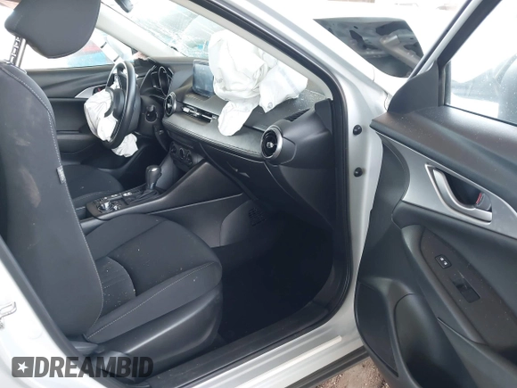 2019 Mazda CX-3 Sport with VIN JM1DKFB79K1400841, listed as a IAAI auction lot 41653084 with 77,210 mi miles. Bid and sale history available at carsss.com. Image 5.