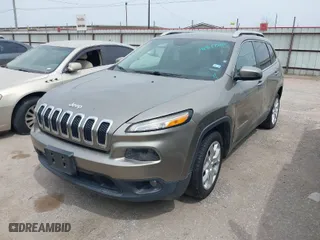 2017 Jeep Cherokee Latitude with VIN 1C4PJLCB3HW535181, listed as a IAAI auction lot 41877270 with 208,159 mi miles. Bid and sale history available at carsss.com. Image 2.