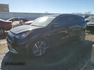 2019 Kia Niro Touring with VIN KNDCE3LC5K5263998, listed as a Copart auction lot 40218614 with 43,042 mi miles and Salvage Title. Bid and sale history available at carsss.com. Image 1.
