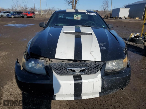 2000 Ford Mustang with VIN 1FAFP4049YF202317, listed as a Copart auction lot 52548785 with 241,500 mi miles and Salvage Title. Bid and sale history available at carsss.com. Image 5.