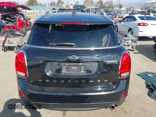2019 MINI Countryman Cooper S z VIN WMZYT3C53K3J32447, wystawiony jako IAAI lot #41480577 z przebiegiem 43 948 mil mil oraz . Historia ofert i sprzedaży dostępna na DreamBid. Obrazek 17.